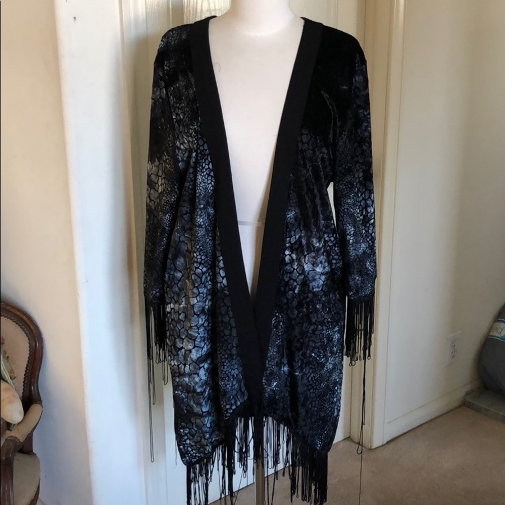 Velvet & Fringe Snake Print Kimono